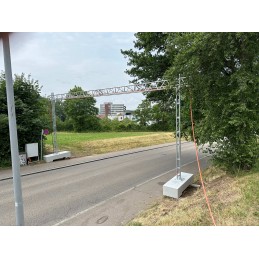 KABELÜBERFÜHRUNG l STRASSENÜBERFÜHRUNG I 8M I MIETEN BEI ECOM TECH